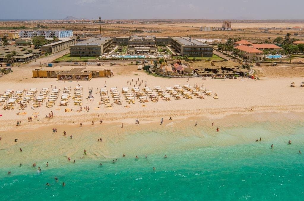 Oasis Salinas Sea, Sal