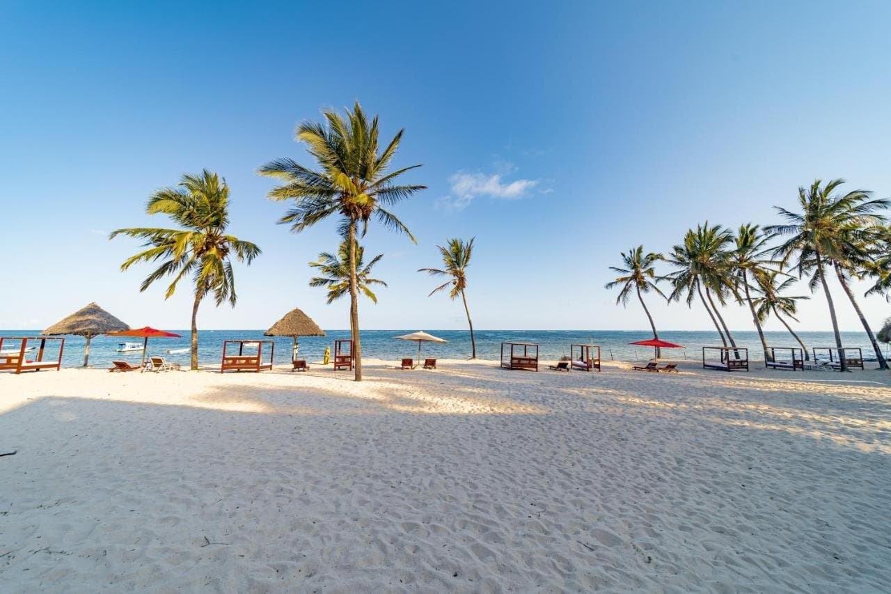 Prideinn Paradise Beach Resort, Bamburi Beach