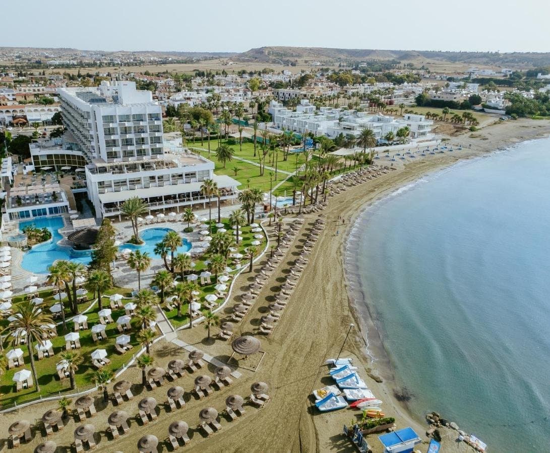 Golden Bay, Larnaca