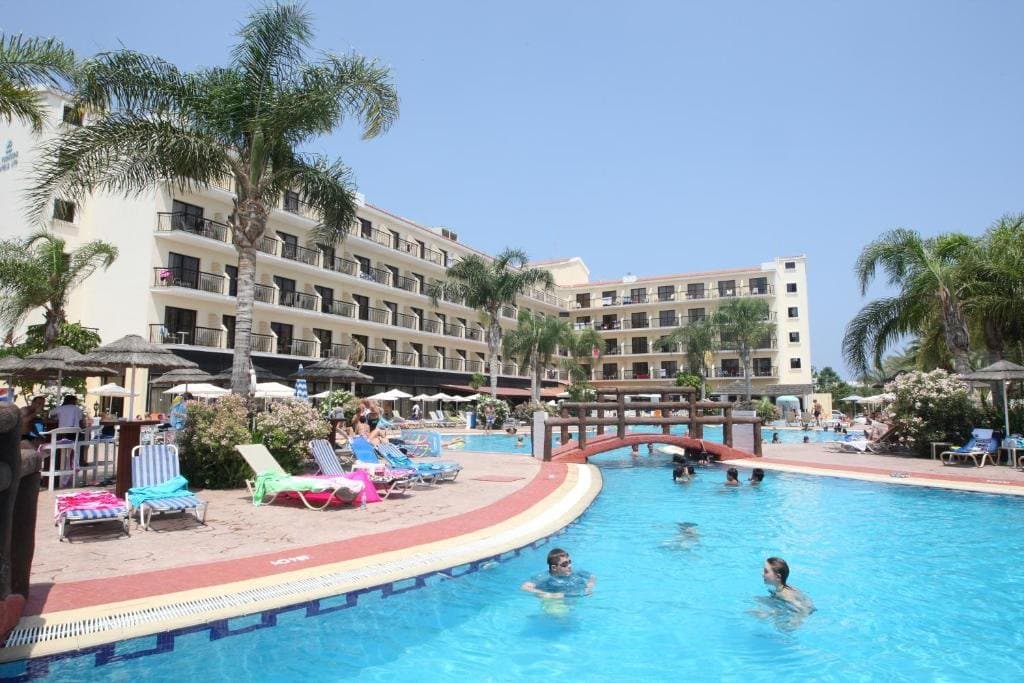 Tsokkos Gardens, Protaras