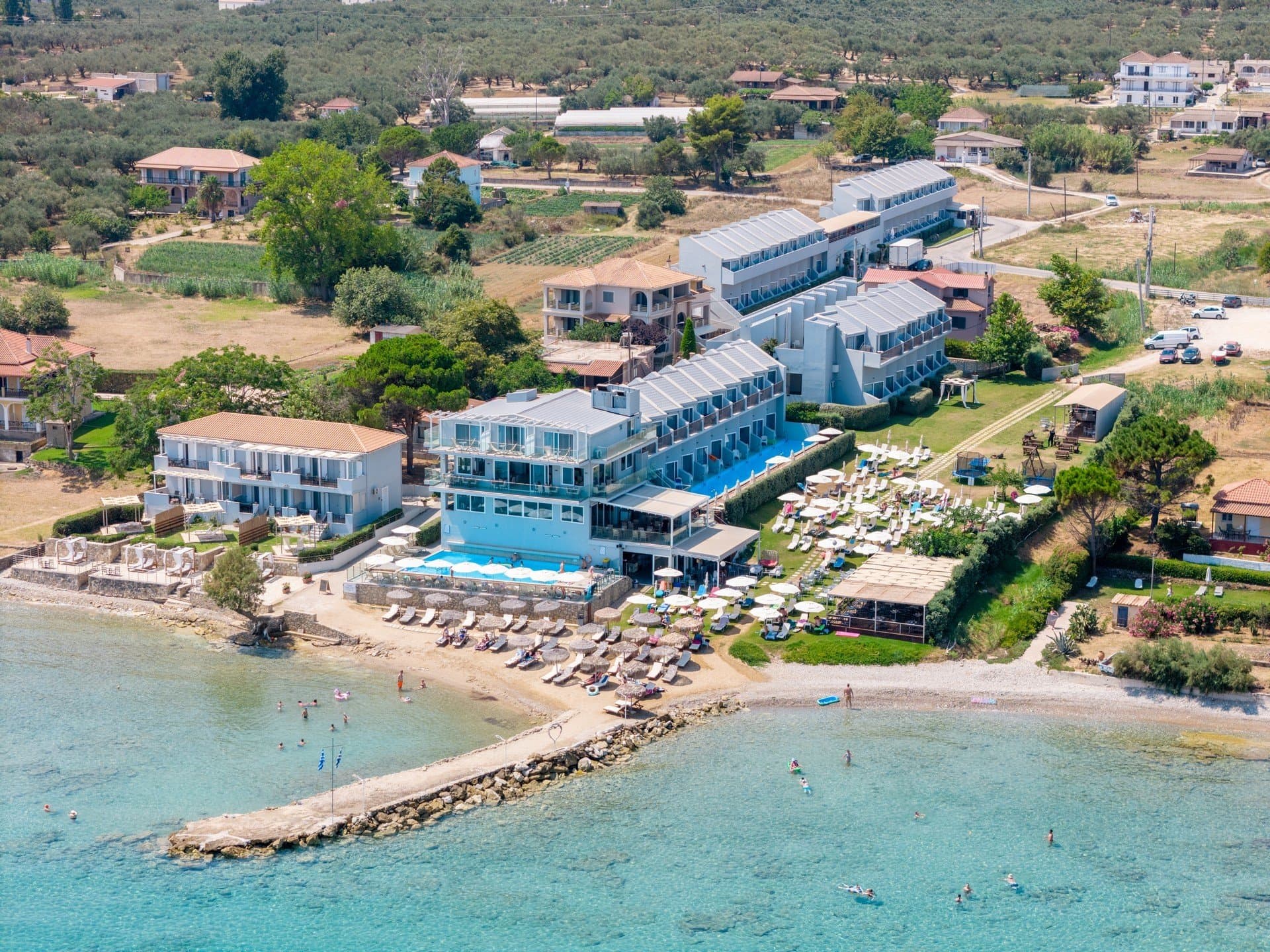 Golden Coast Family Resort, Kipseli