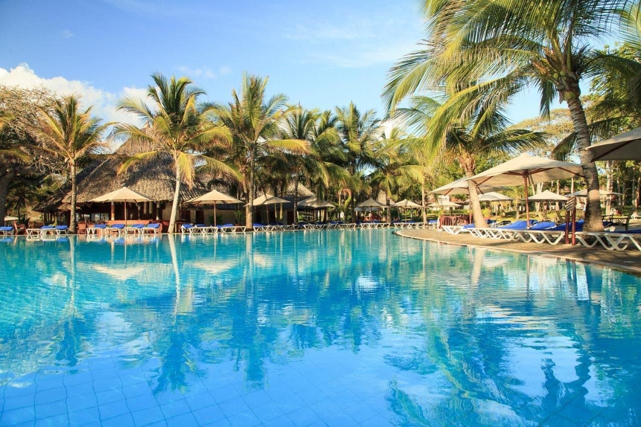 Baobab Beach Resort & Spa and Safari Tsavo Explorer RO, Diani Beach