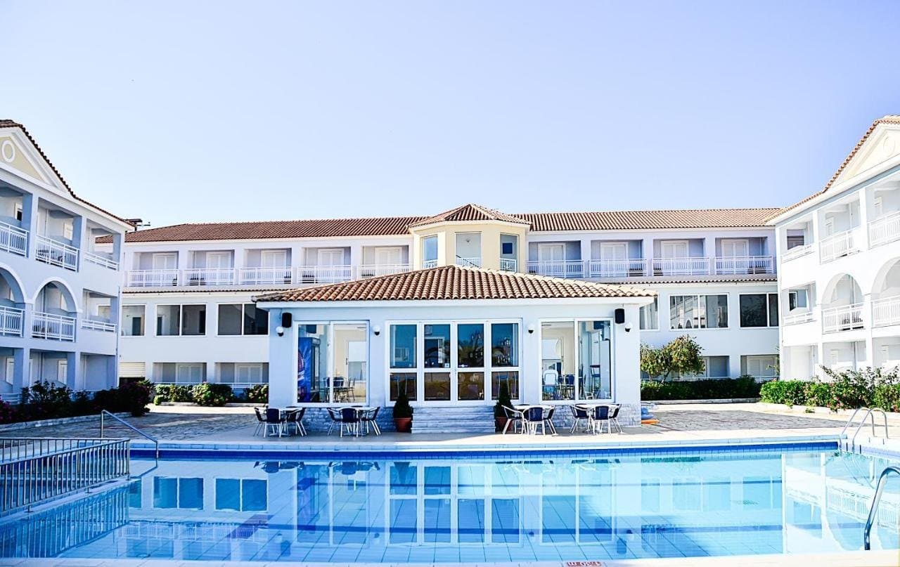 Meridien Beach, Argassi