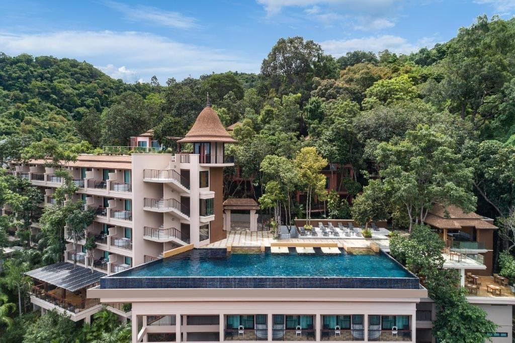 Avani Ao Nang Cliff Krabi Resort, Krabi