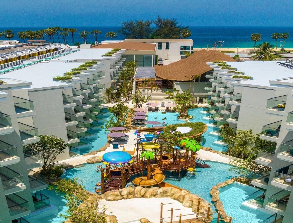 Phuket Emerald Beach Resort, Phuket