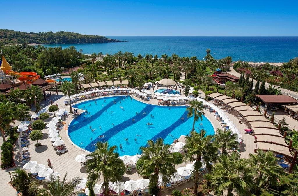 Saphir Resort, Okurcalar