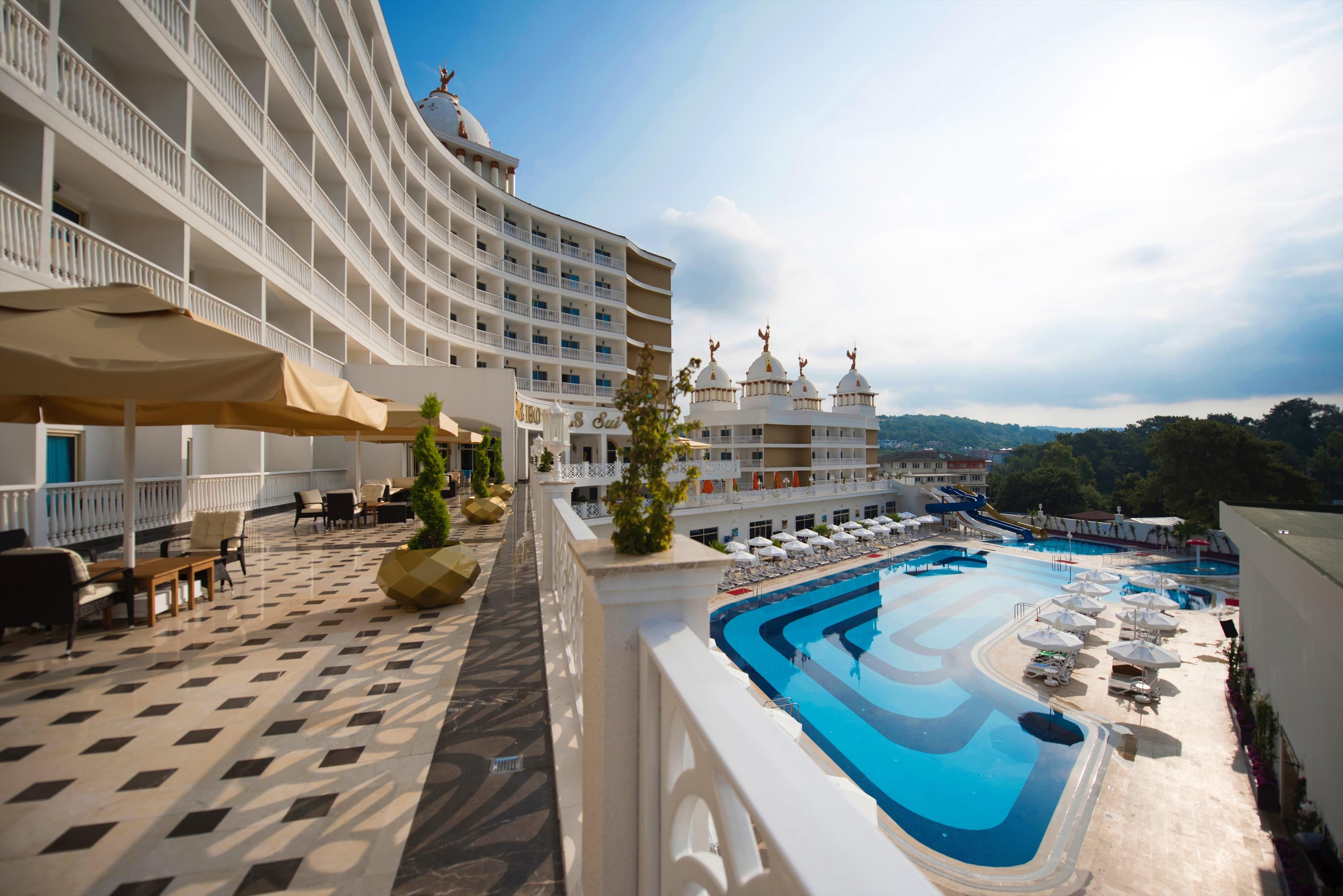 Oz Hotels Sui Resort, Okurcalar