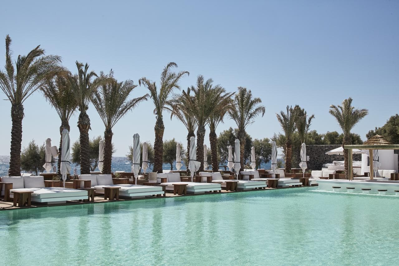 Nikki Beach Resort & Spa Santorini, Kamari