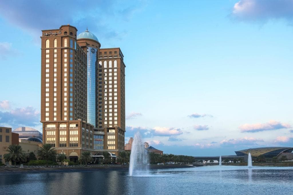 Sheraton Dubai Mall of the Emirates Hotel, Dubai