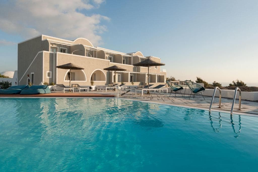 Calderas Dolphin Suites, Megalochori