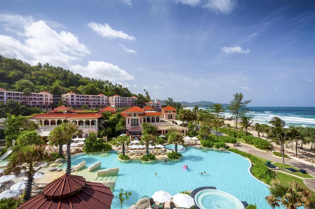 Centara Grand Beach Resort Phuket, Karon