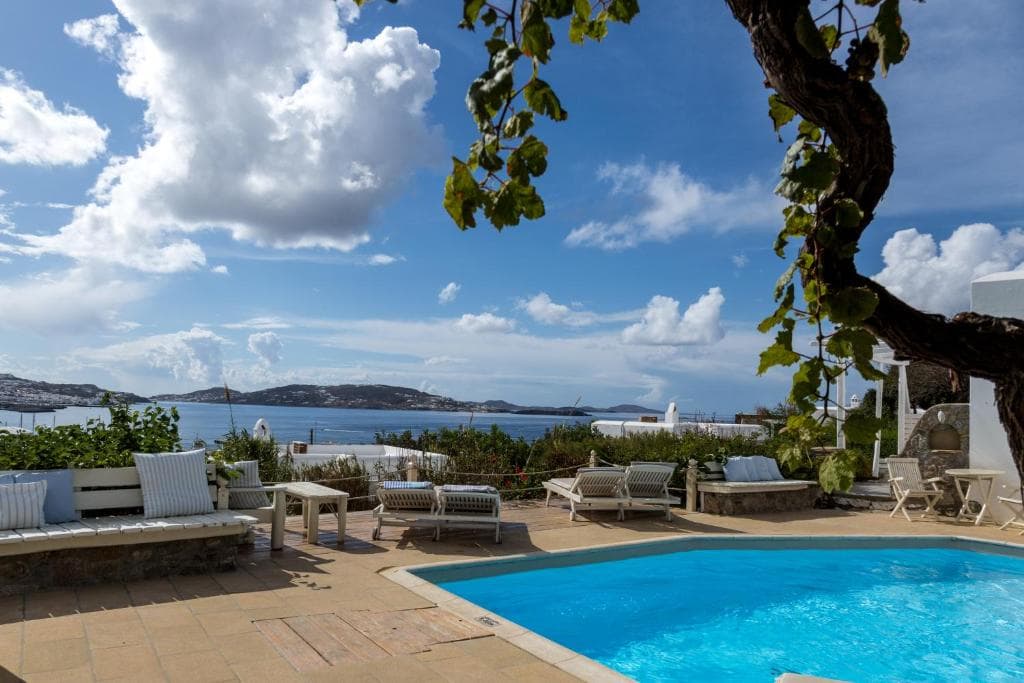 Rhenia Mykonos Hotel and Bungalows, Tourlos