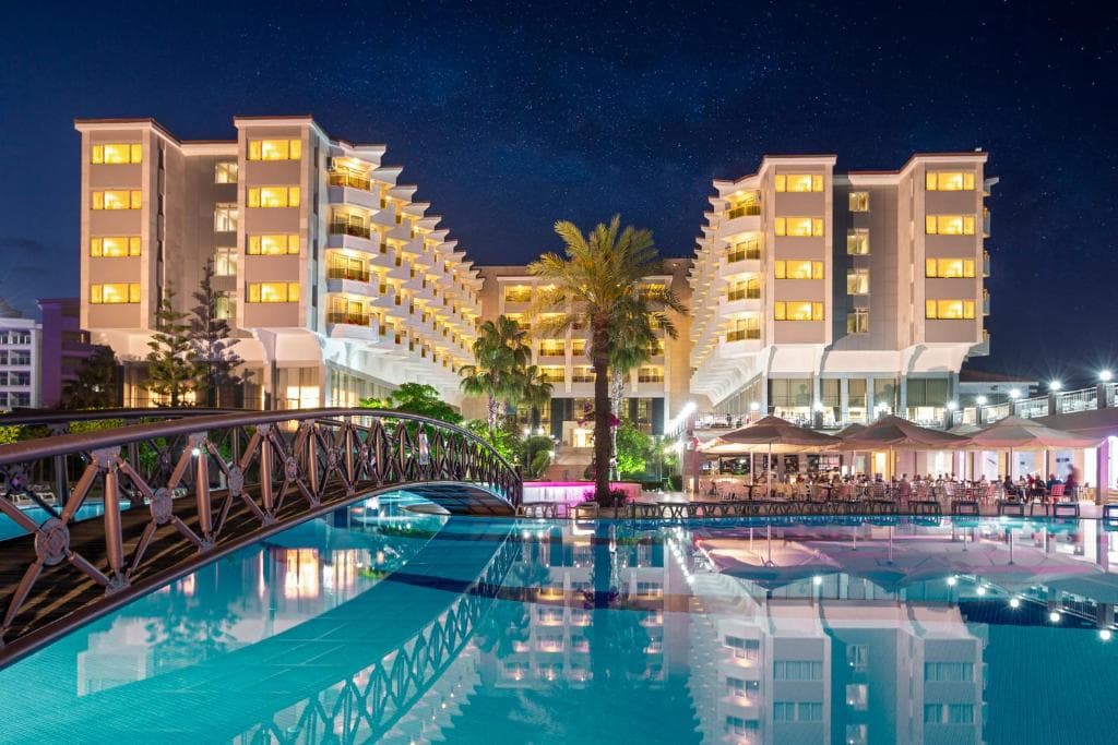 Terrace Beach Resort, Side