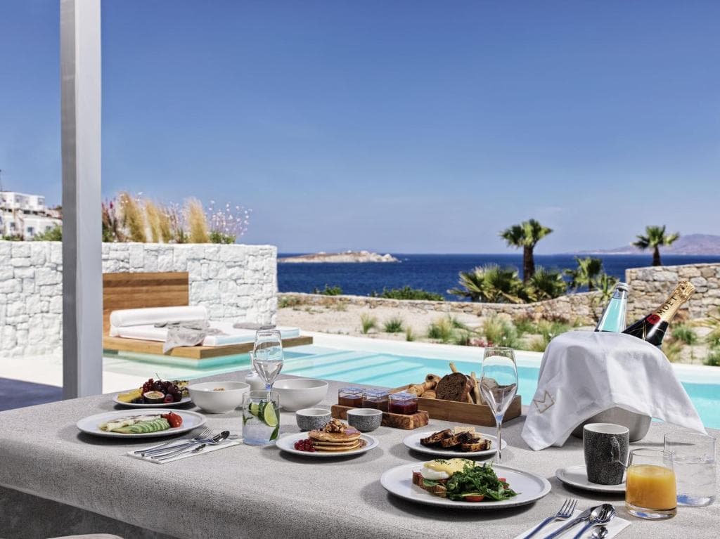 Mykonos Earth Suites, Megali Ammos