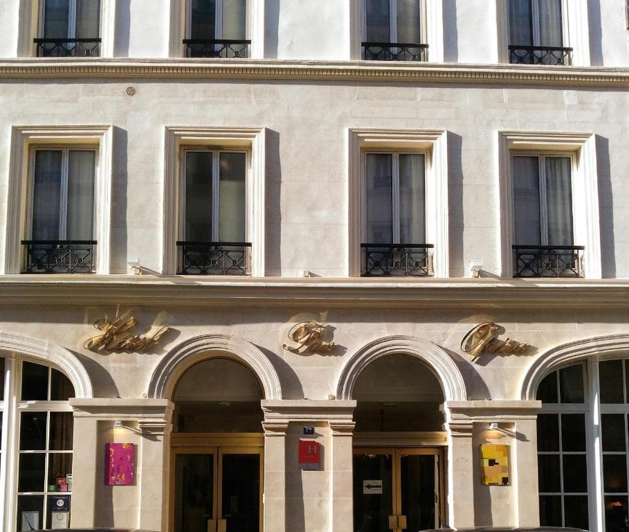 Hotel Pax Opera, Paris