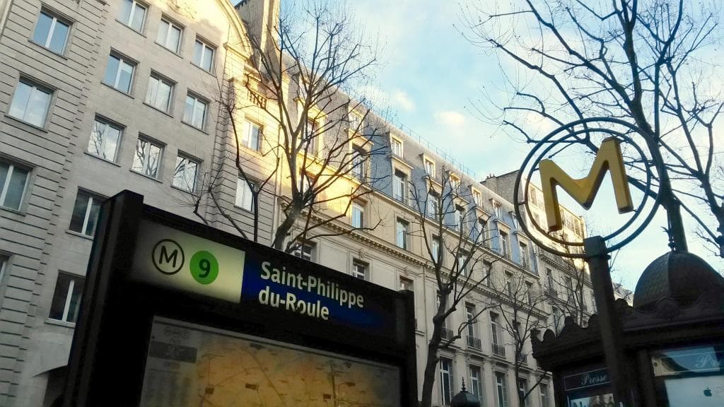 Warwick Paris, Paris