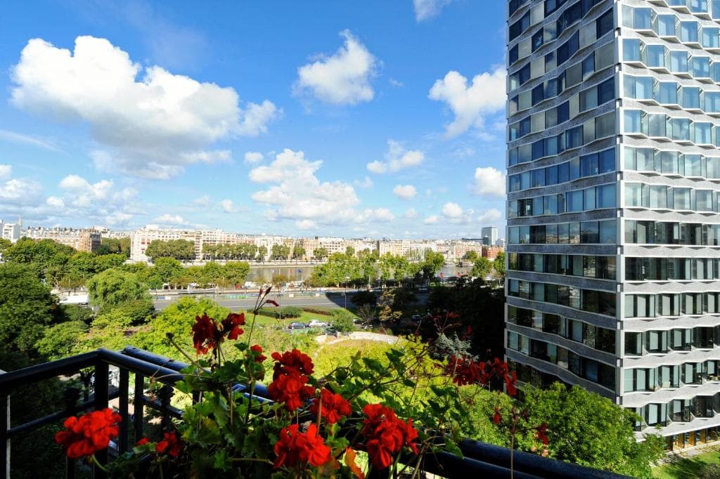 Mercure Paris Tour Eiffel Pont Mirabeau, Paris
