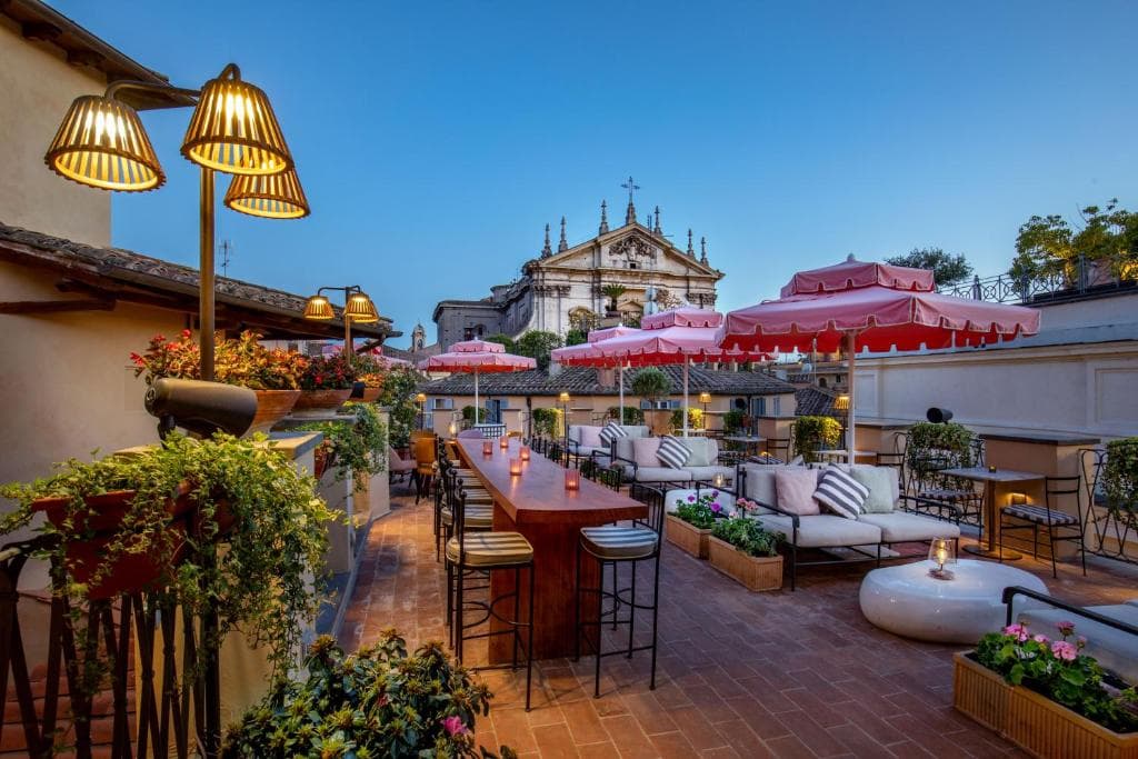 9Hotel Cesari, Roma