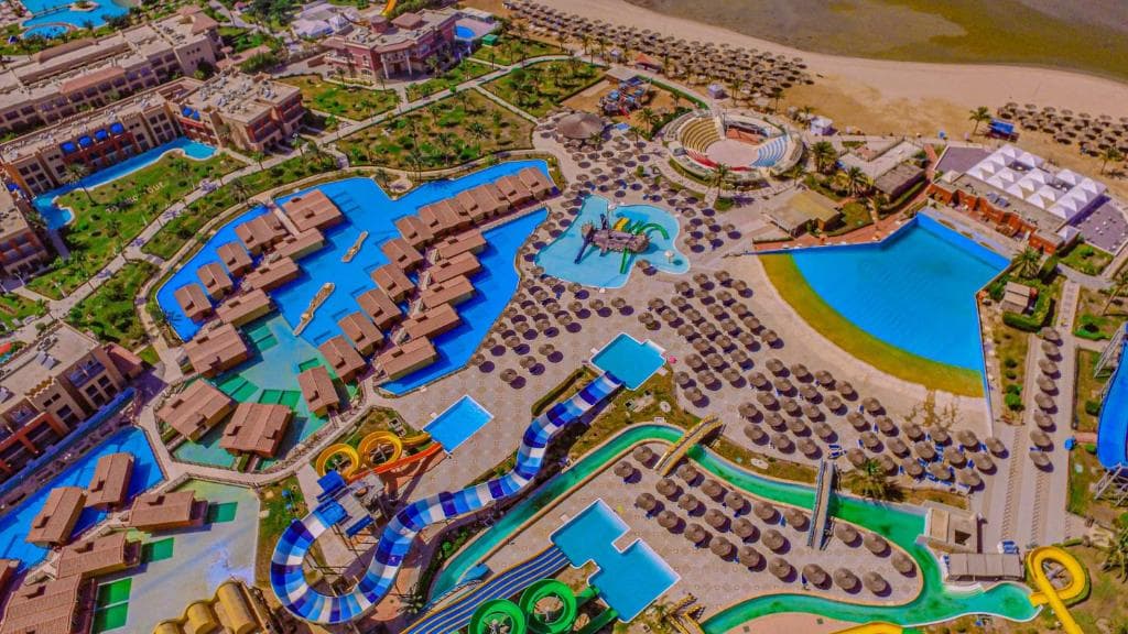 Titanic Palace, Hurghada City
