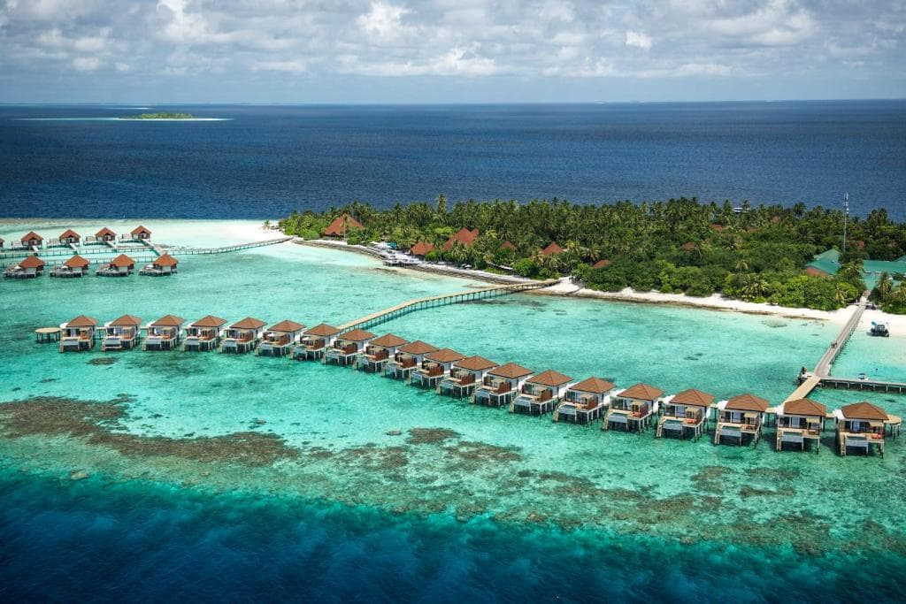 ROBINSON Resort Maldives, Gaafu Alifu Atoll