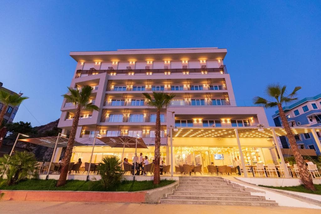 Hotel AMR, Durres