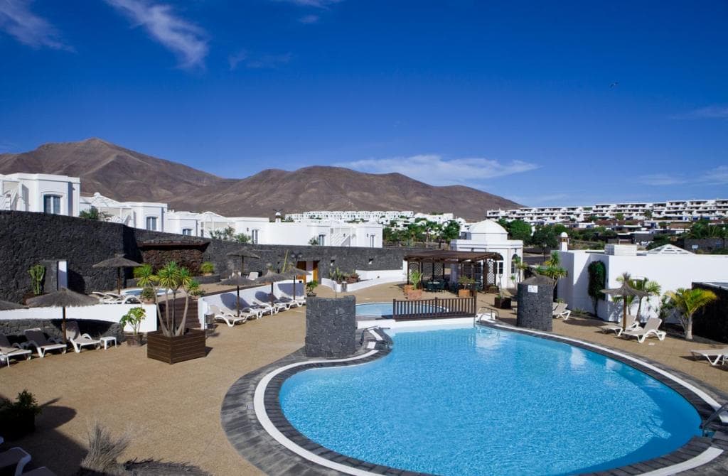 Apartamentos LIVVO Coloradamar, Playa Blanca Lanzarote