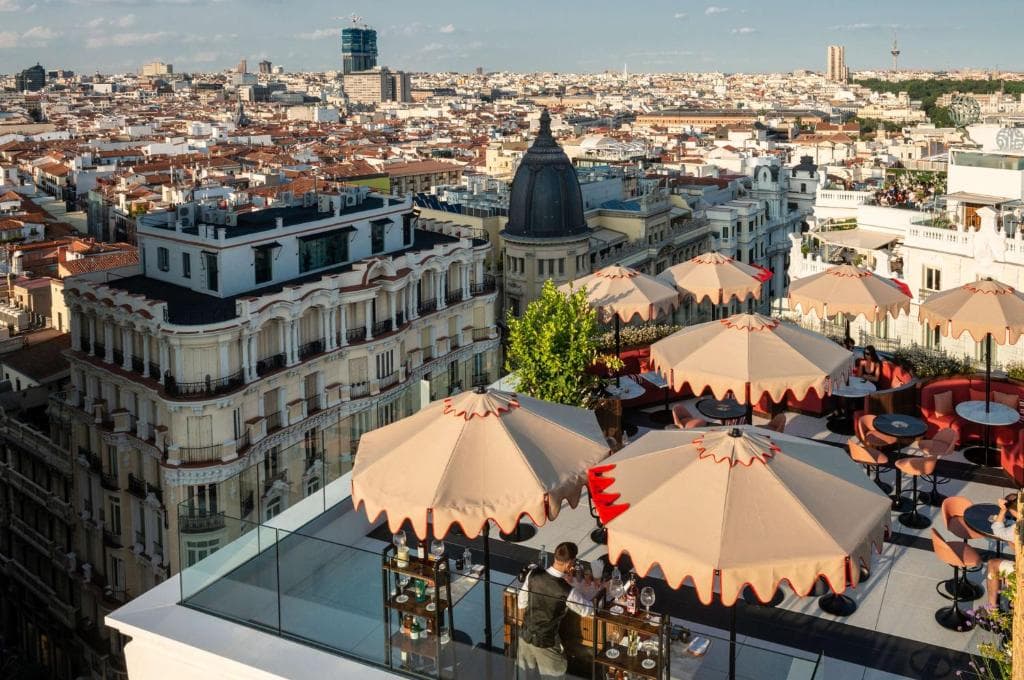 Hotel Montera Madrid, Curio Collection by Hilton, Madrid