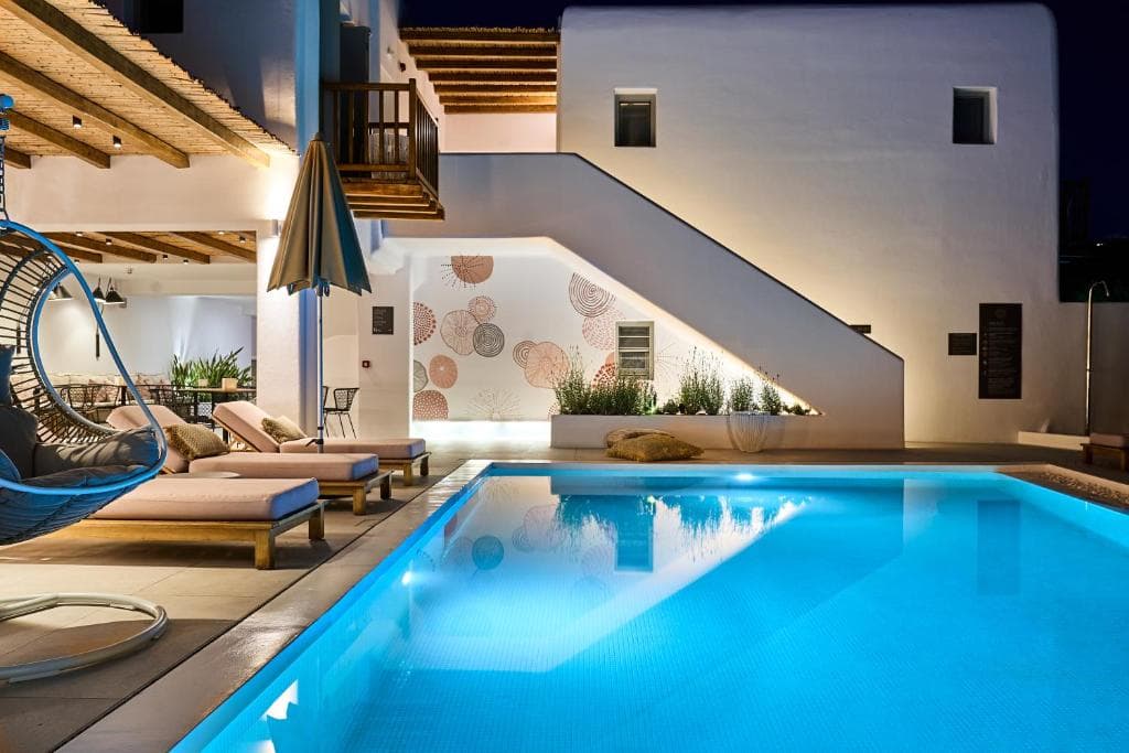 Adorno Beach Hotel and Suites, Ornos