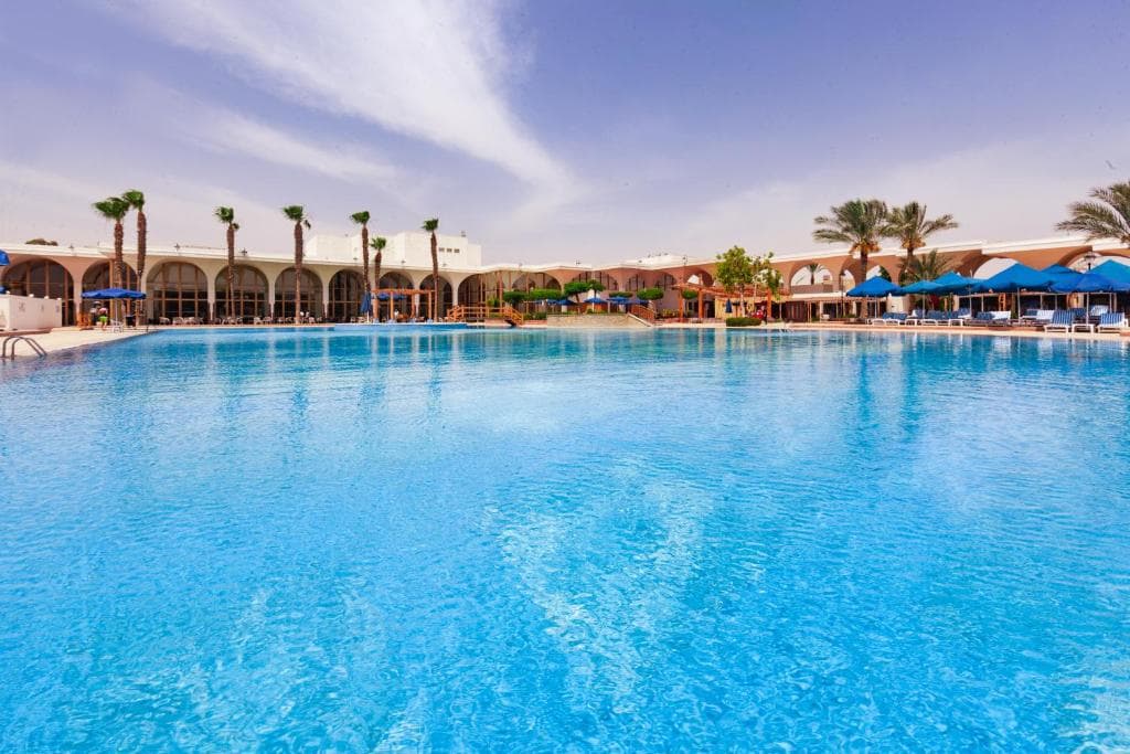 Pyramids Park Resort Cairo, Giza