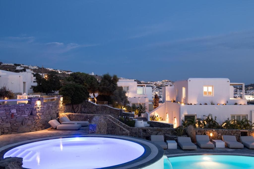 Porto Mykonos, Mykonos Town