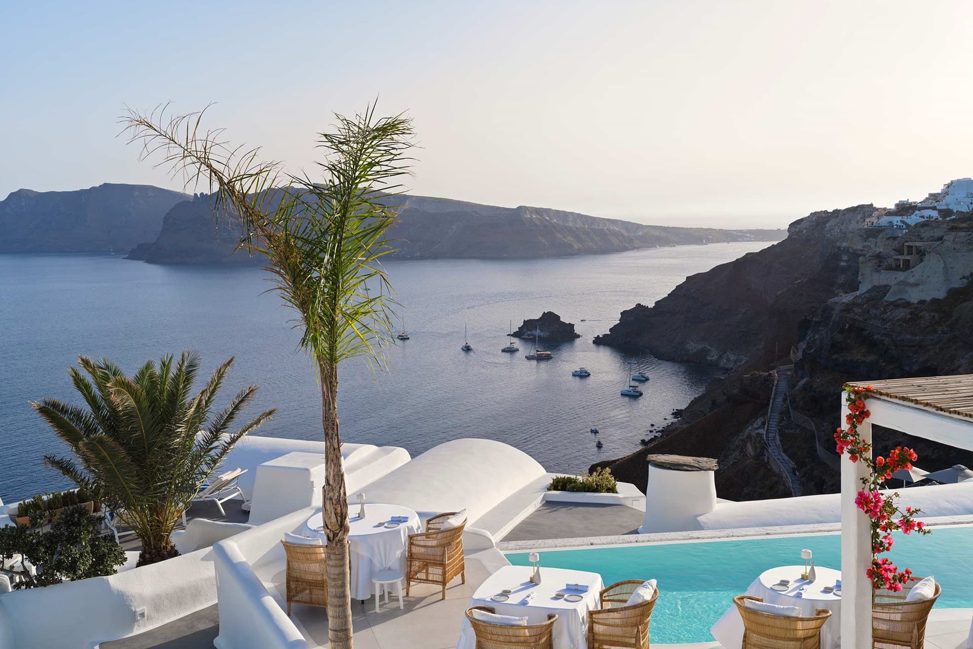 Katikies Santorini -The Leading Hotels, Oia