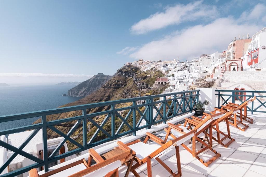 Delion View, Fira