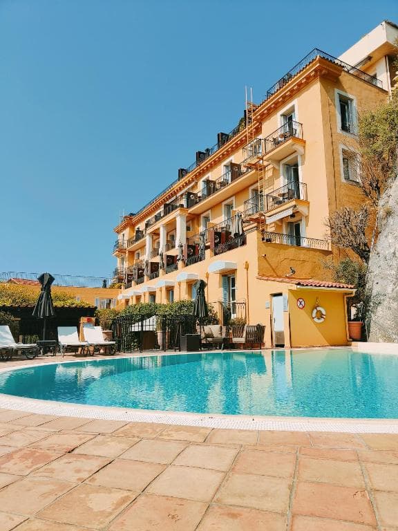 Hôtel La Pérouse Nice Baie des Anges, Nisa