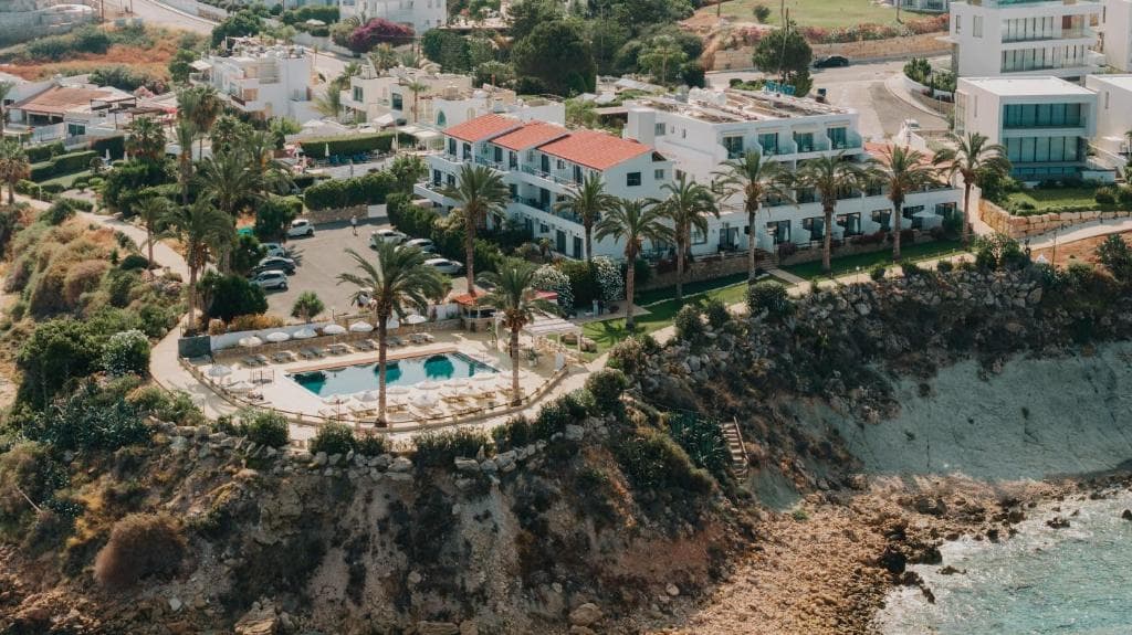 Vrachia Beach Hotel & Suites (Adults Only), Paphos