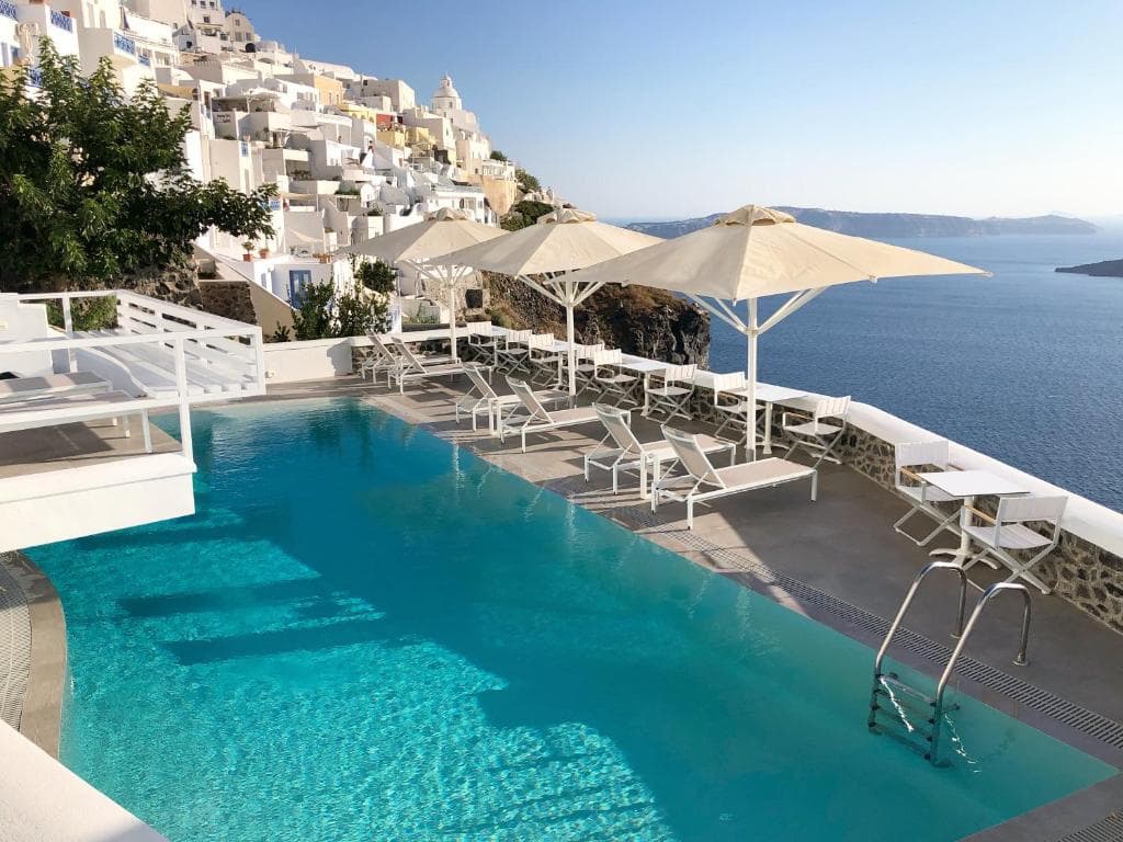 Panorama Suites, Fira