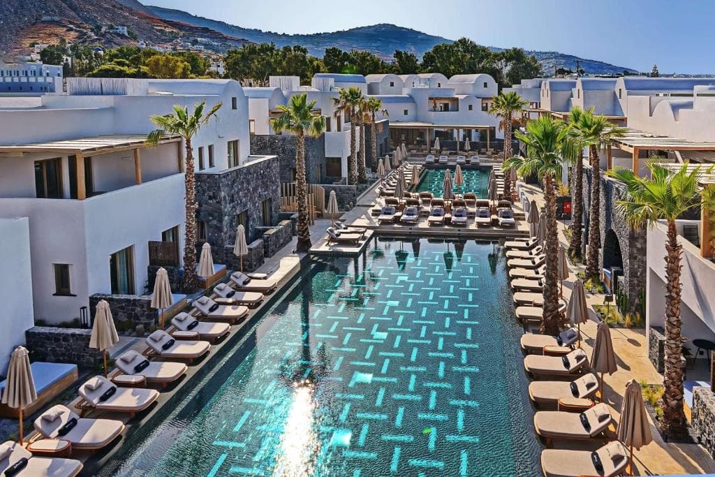 Radisson Blu Zaffron Resort, Santorini, Kamari