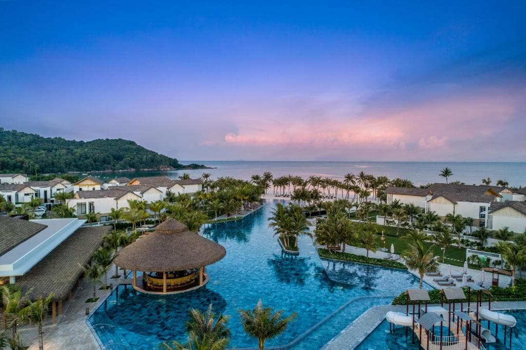 New World Phu Quoc Resort, Bai Khem