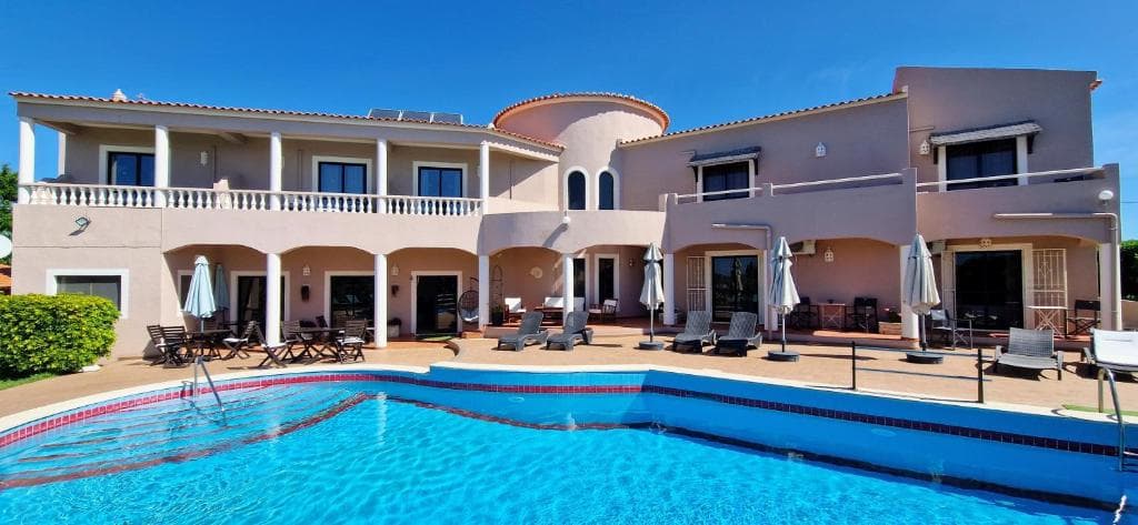 Casa Rosa Montes, Lagos
