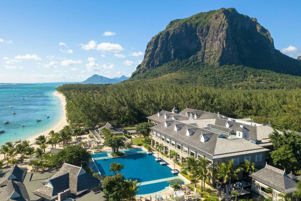The St. Regis Le Morne Resort, Le Morne