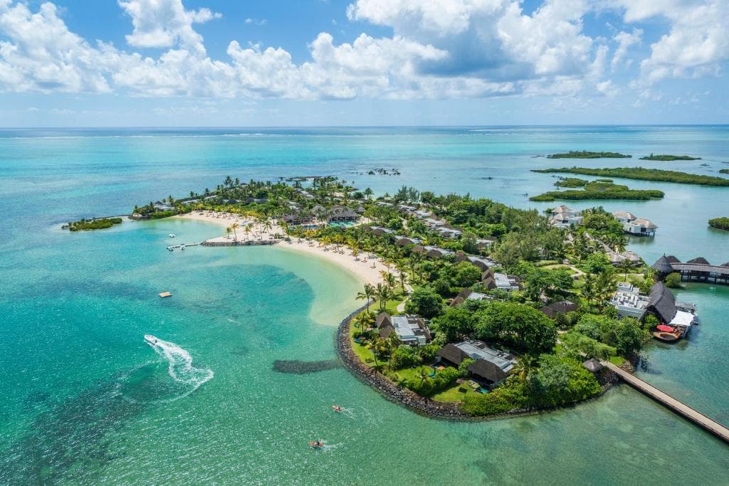 Four Seasons Resort Mauritius at Anahita, Beau Champ