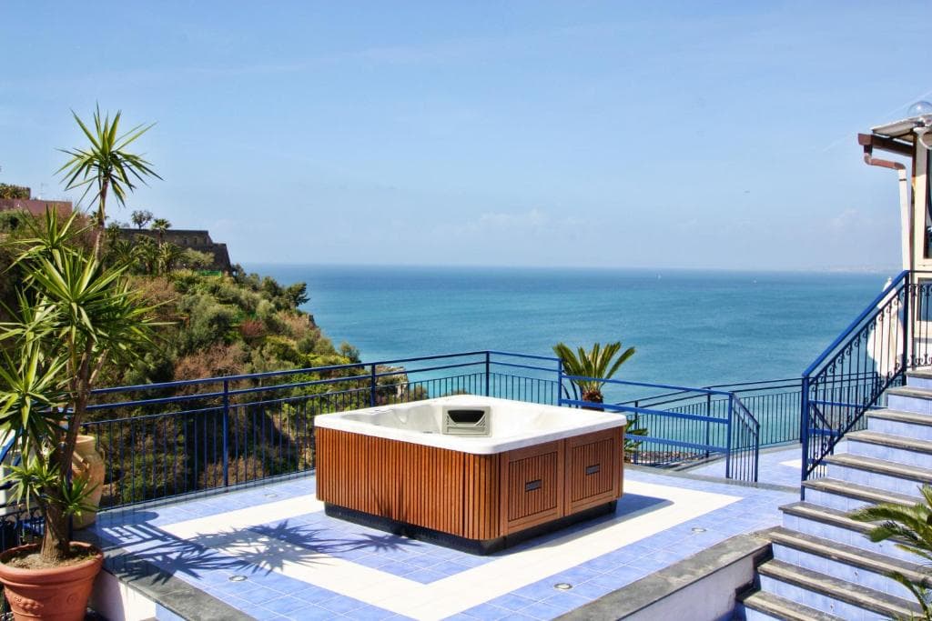 Hotel Oriente, Vico Equense